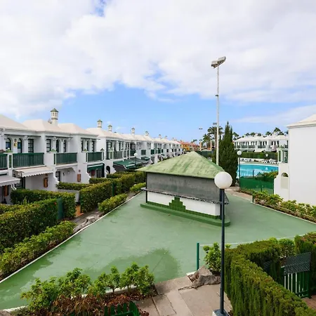 Апартаменты Beverly Hills *