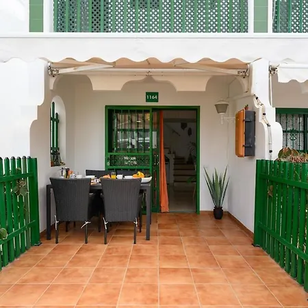 Beverly Hills 아파트